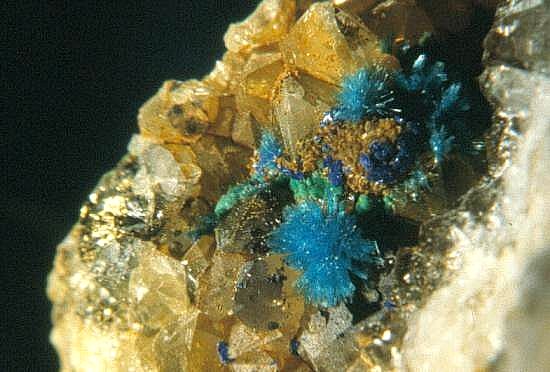 Eingang zur Mineralien Ausstellung